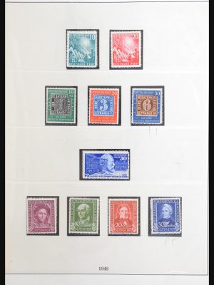 Stamp collection 30848 Bundespost 1949-1989.